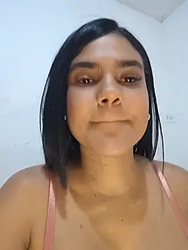 AntonellaShot's Live XXX Chat