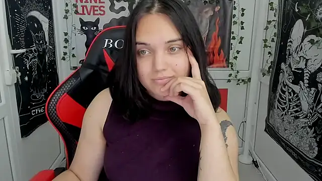 Caroline_cutte élő XXX-chatje