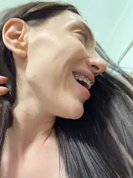 Chatroom XXX en direct de BallerinaCappuccino_