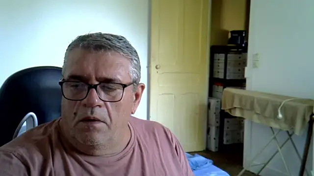 Laurent_oldmen live XXX chat