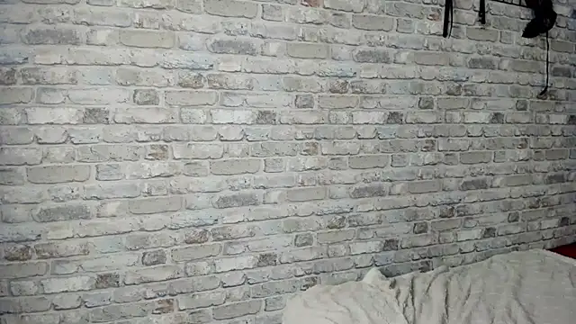 Ella_Fex Adlı Modelin Canlı XXX Sohbeti