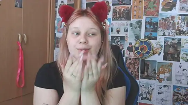 FoxPlayXX: απευθείας συνομιλία ΧΧΧ