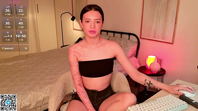 RikoAsada Adlı Modelin Canlı XXX Sohbeti