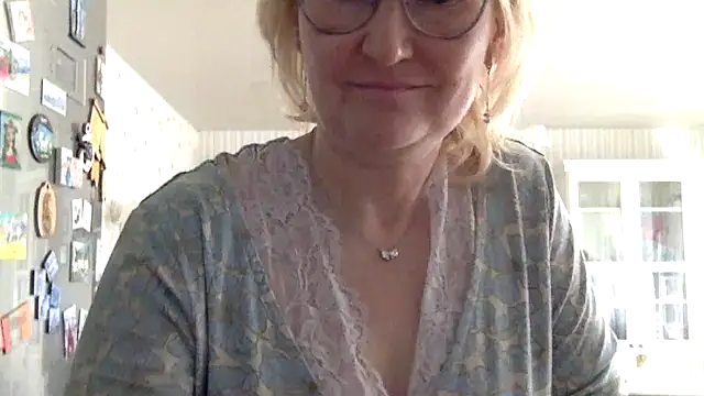XXX chat uživo modela Zeyona