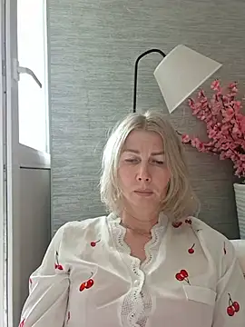 XXX chat uživo modela stellahere8