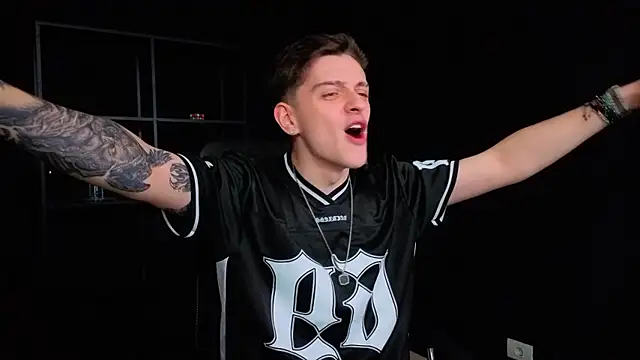 FelixStarkk: απευθείας συνομιλία ΧΧΧ