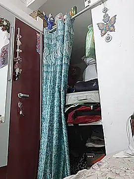 Sexy-Kajal2 Adlı Modelin Canlı XXX Sohbeti