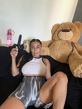 Živý XXX chat MaiaGold69
