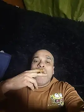 Chris_123hot's Live XXX Chat