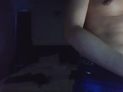 boyhigh1997 Live XXX-Chat