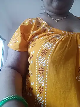 diyadey Adlı Modelin Canlı XXX Sohbeti