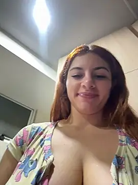 Chat +18 de AtheneaRossi ao vivo