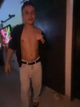 _Leo_Boy – Naživo XXX chat