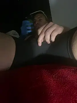 GusanoDelicioso's Live XXX Chat