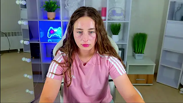 NadinnL Live XXX Chat