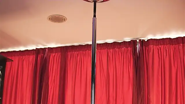 LuxenNoir 라이브 XXX 채팅