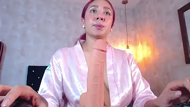 دردشة IsabelaLatina الجنسية المباشرة