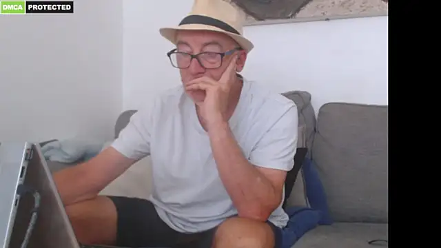 bluedae1's Live XXX Chat