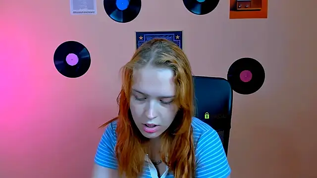 Chatroom XXX en direct de roxy_starr_