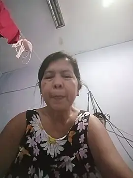 Chat +18 de TropicalFlower ao vivo
