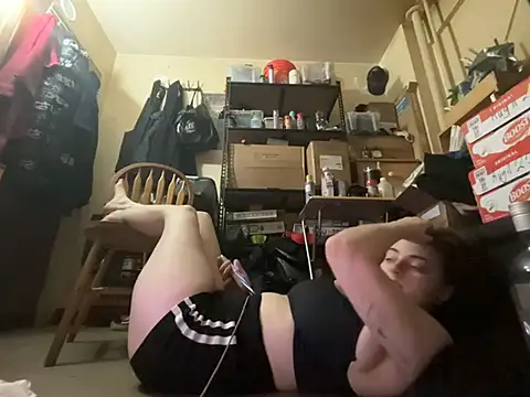 Snowbunnycake_131's Live XXX Chat