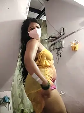 Trisha_Chhaya Chat XXX in diretta