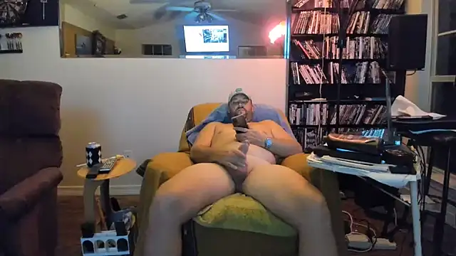 Chat XXX en directo de offroadnudist