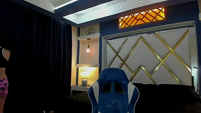 Chat +18 de allison_mc ao vivo