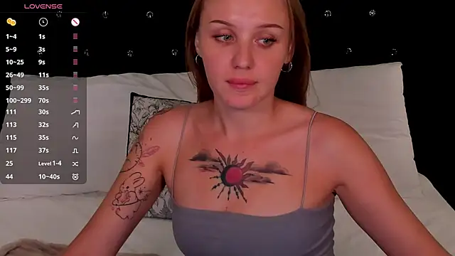 LianaFord's Live XXX Chat