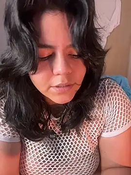 JulianaCastillo Adlı Modelin Canlı XXX Sohbeti