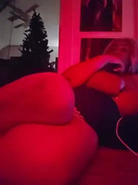 VenezuelaLuxeNoir Show in webcam