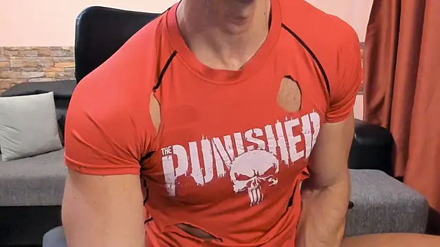 HotHunkTrainer Live XXX Chat