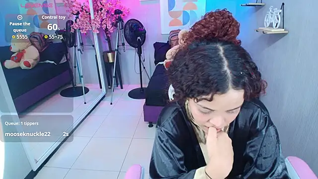 Maggy_t18 现场XXX聊天
