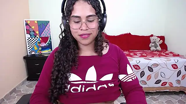 Candyhot_sex 现场XXX聊天