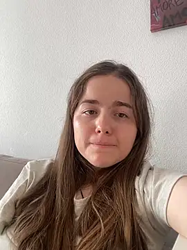 Lady_woman Adlı Modelin Canlı XXX Sohbeti
