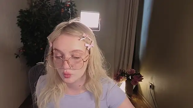 Czat XXX na żywo – ELLIEJAY