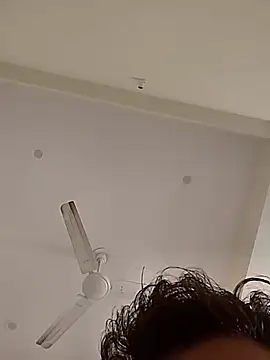 צ'אט XXX בשידור חי של kishansmalldick