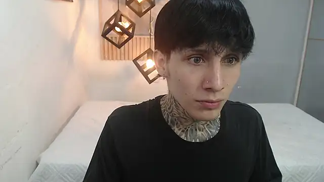 Chat XXX ao vivo de Cry_thereal
