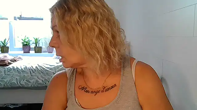 belgianshantie Live XXX-Chat