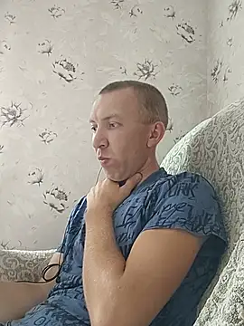 צ'אט XXX בשידור חי של _uncle_Mitya-43_