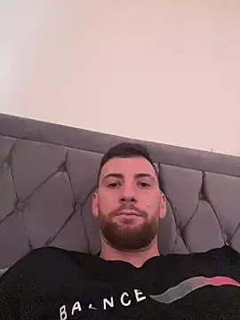 Robynson97 live XXX chat