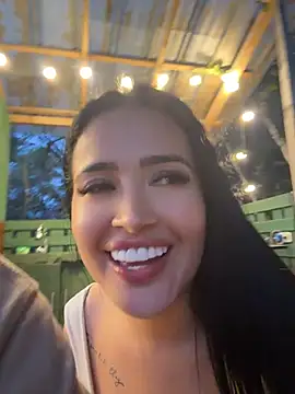 دردشة Sara_fun الجنسية المباشرة