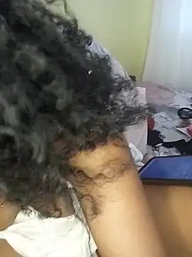 SweetElla01 Adlı Modelin Canlı XXX Sohbeti
