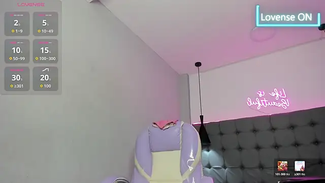 Онлайн чат XXX scarletcherry18