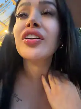 Sara_fun Chat XXX live