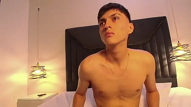 LeoDrake_n Live XXX chat