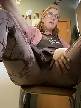cinnabon_'s Live XXX Chat