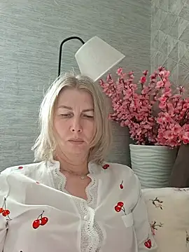 stellahere8 Live XXX Chat