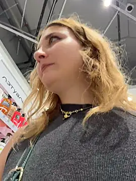 Chat XXX en directo de AdelRich
