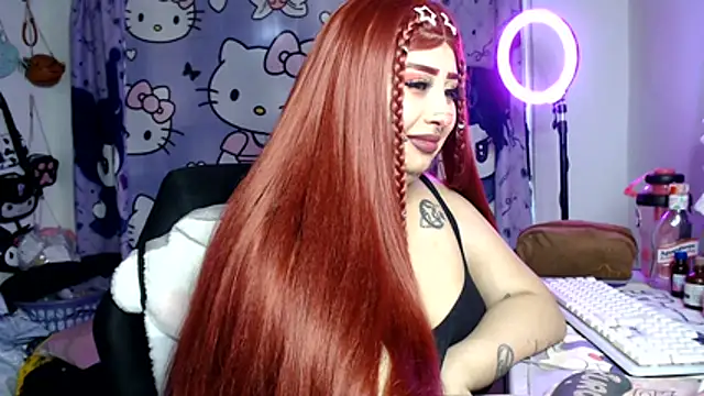 lussyevans24 XXX чат на живо